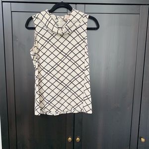 Banana Republic Cream Sleeveless Top